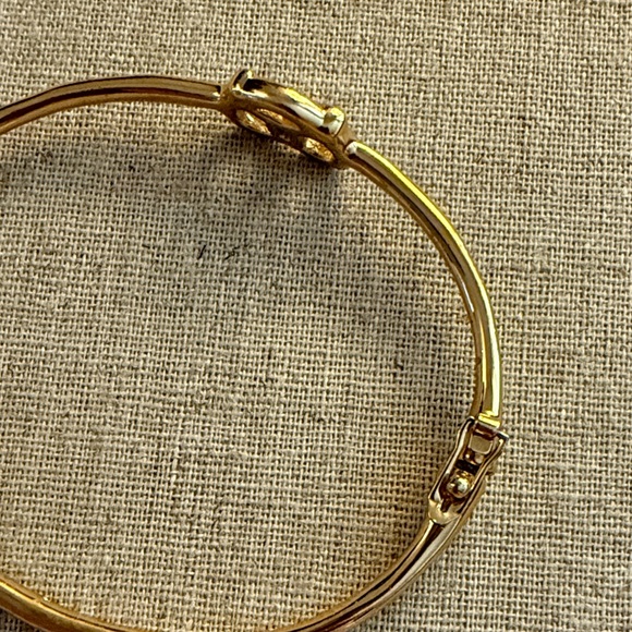 RARE! Kate Spade Gold Tone Pretzel Bracelet - Picture 6 of 6